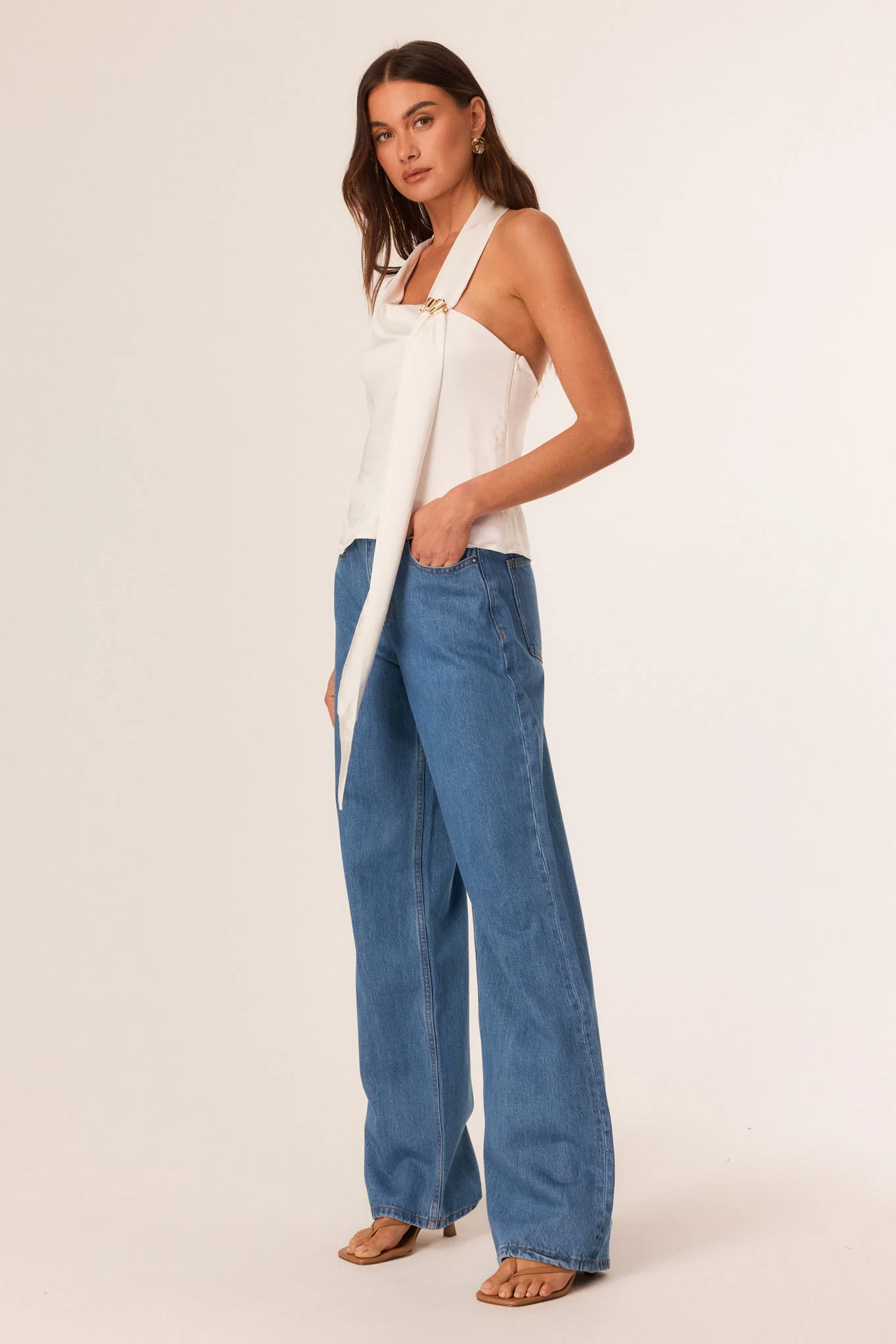 ANISE HALTER TOP - Image 3