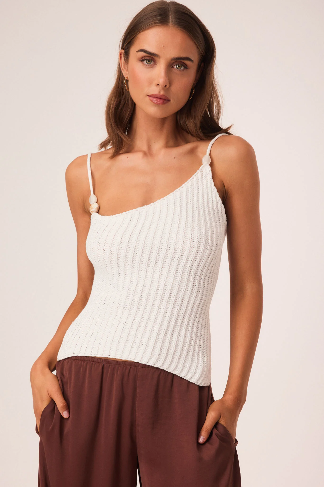 DESI OPEN BACK TOP